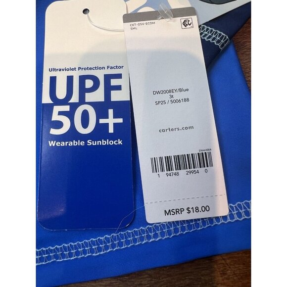 Carter’s 2-piece Bluey Rashguard & Swim Trunk Set Size 3T Long Sleeves UPF 50+ - Picture 7 of 10